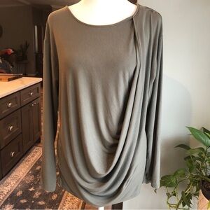 Stella & Dot Maette Top Blouse Olive Green Side Ruching Draped Size M.